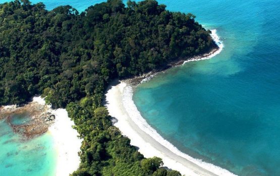 Costa Rica Vacation Ideas - Visit Manuel Antonio